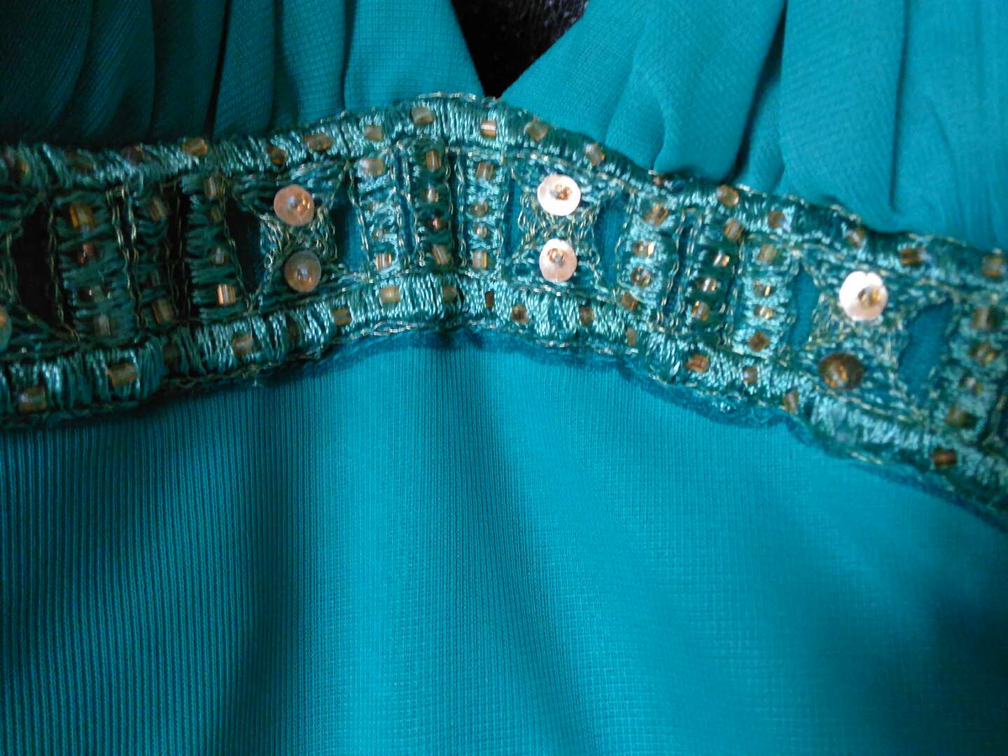 Photo NWT, SEAFOAM GREEN, SEQUIN, FORMAL, DRESS. MADE IN THE U.S.A. XLG. $25.