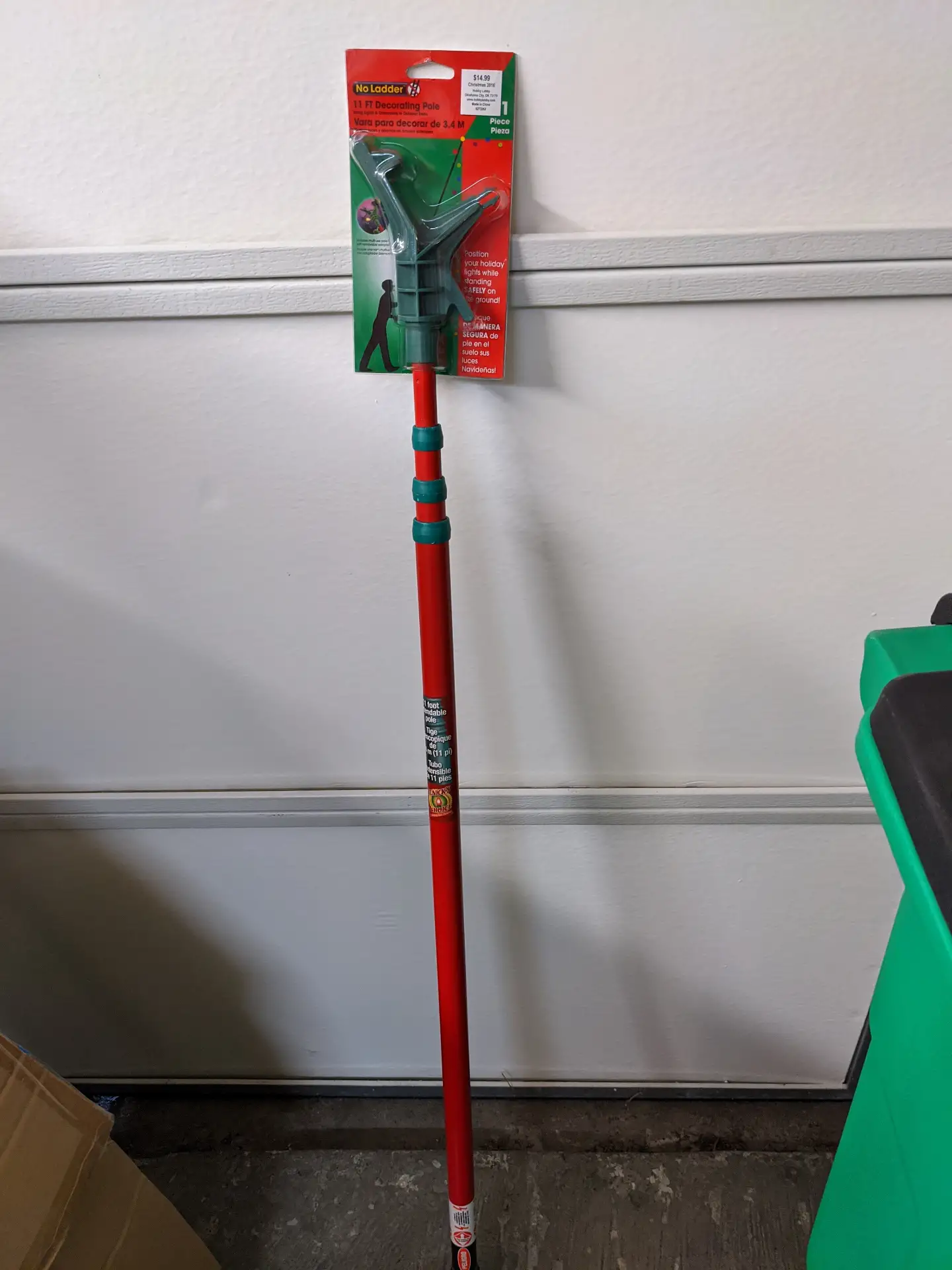 11 foot expandable decorating pole Photo 11 foot expandable decorating pole